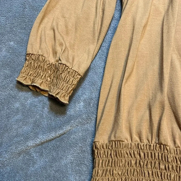 Cha Cha Vente Ruffle Shirt | Mustard | Camel Color | Ruffles | Shirt with Ruffle - Picture 5 of 9